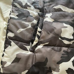 Northern Explosion Camouflage Vest size 3XL